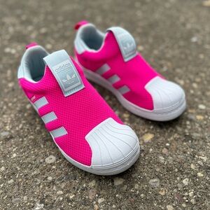 Girls ADIDAS Shoes (Size 2.5)
